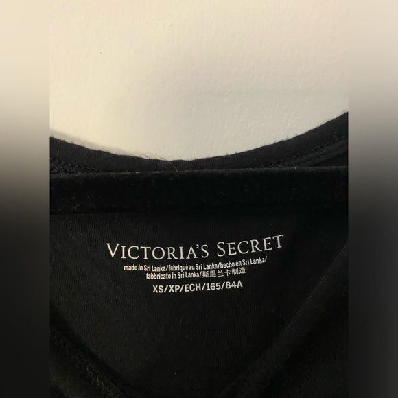 Victoria’s Secret crop top - Picture 3 of 5